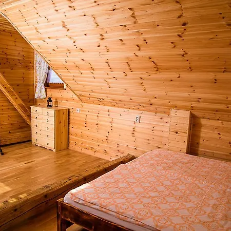 Δωμάτια σε οικογενειακή κατοικία U Martinov